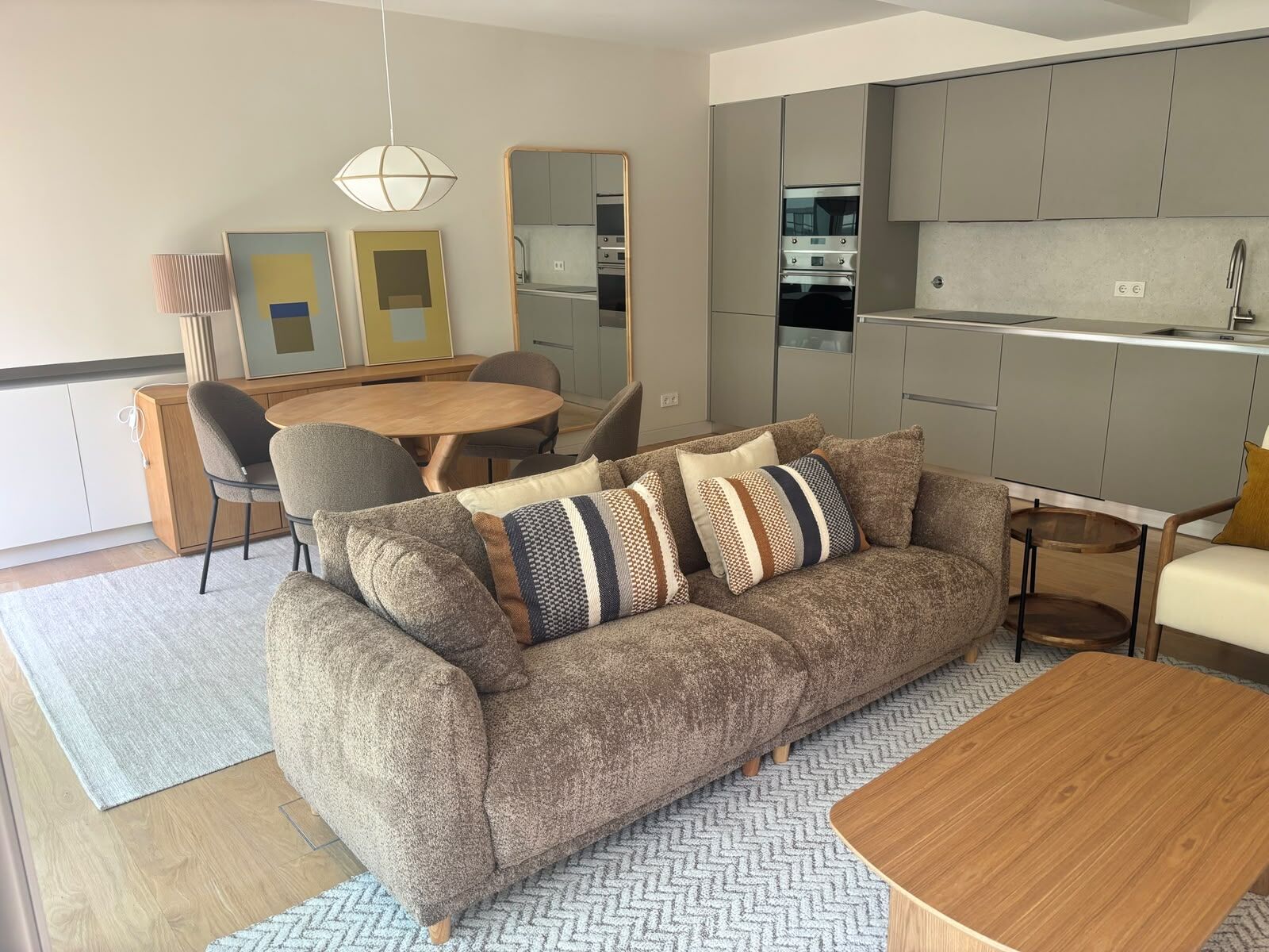 1 Bedroom Apartment with a view, Duque de Loulé, Lisboa - Image 4