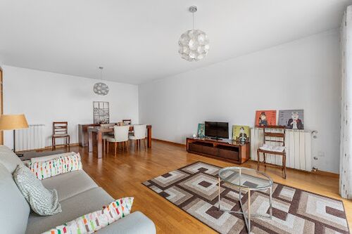 PF41207 - 2 Bedroom Apartment with garden, Lisboa - Image 2