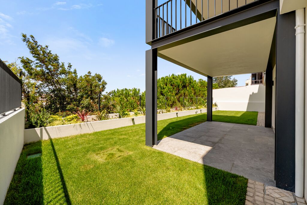 3 Bedroom Apartment with garden, Amoreira, Cascais
