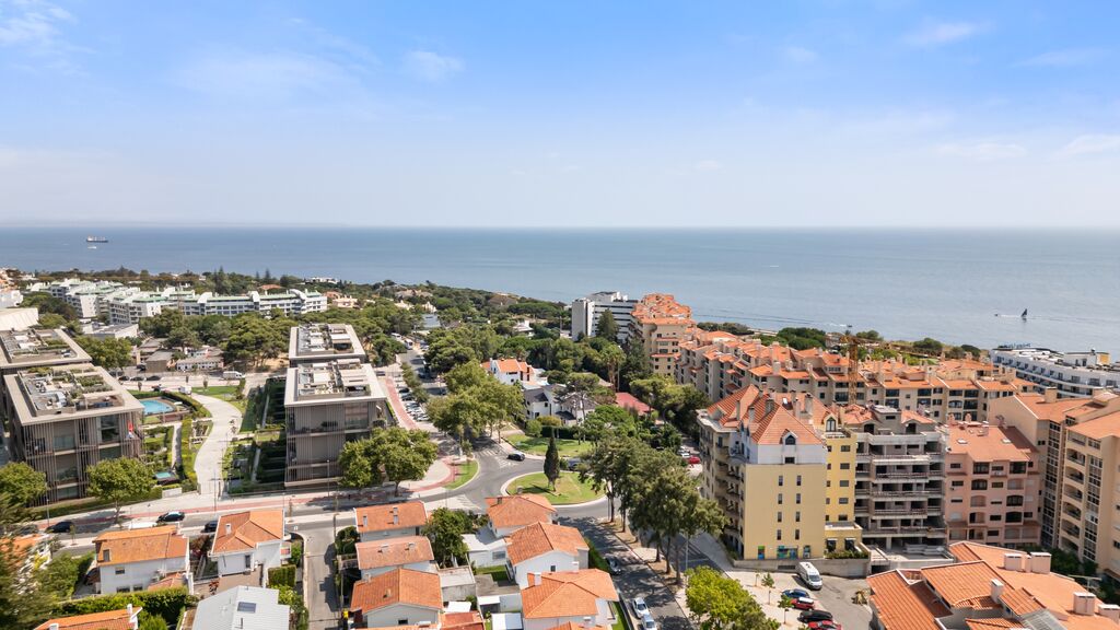 5 Bedroom Apartment with parking, Bairro do Rosário, Cascais