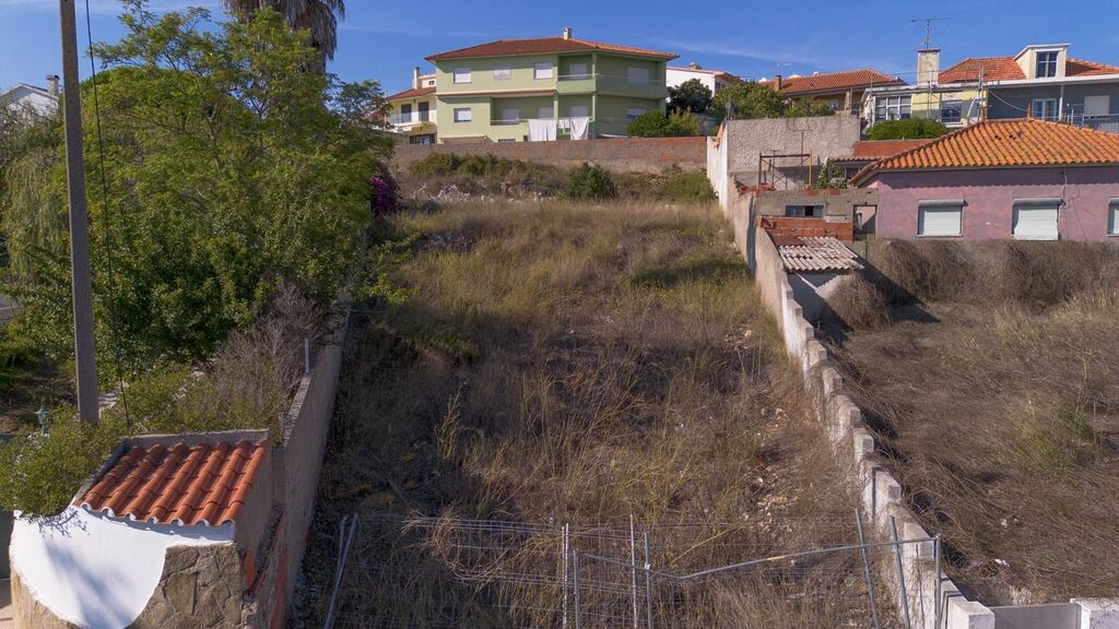 Urban land 860 m2, Vila Fria, Oeiras