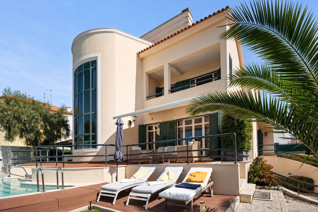 5 Bedroom House with swimming pool, Parede, Cascais