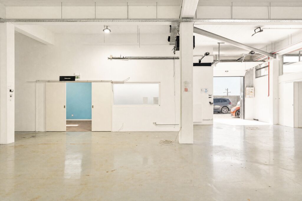 Warehouse, São João da Talha, Loures
