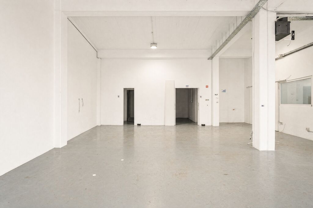 Warehouse, São João da Talha, Loures