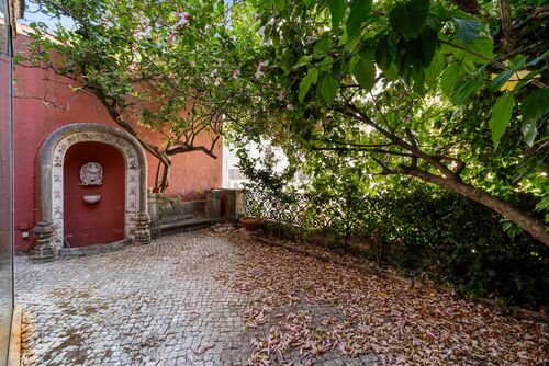 PF41389 - Apartamento T0 com terraço, Lapa, Lisboa