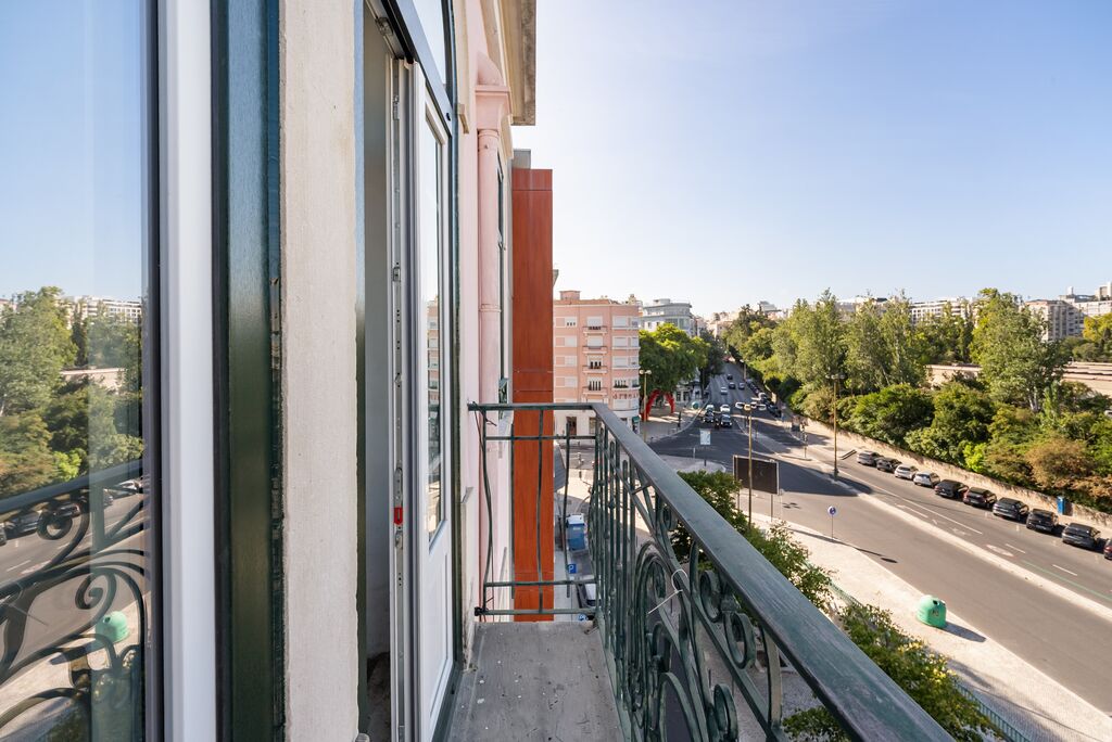 2 Bedroom Penthouse with a view, Gulbenkian, Lisboa