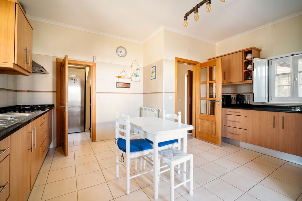 4 Bedroom Detached house with garden, Porto Covo, Sines