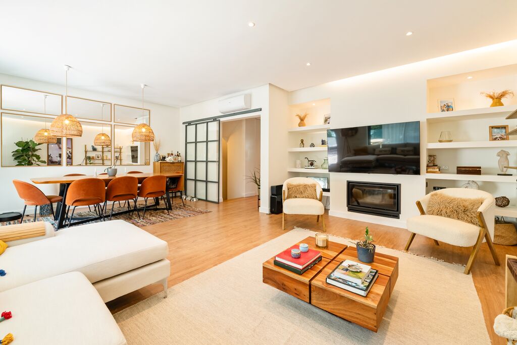 4 Bedroom House with swimming pool, Estoril, Cascais