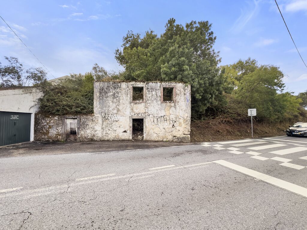 Urban land 982 m2, Montelavar, Sintra