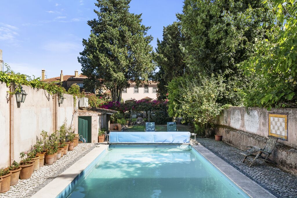 4 Bedroom House with swimming pool, Lisboa