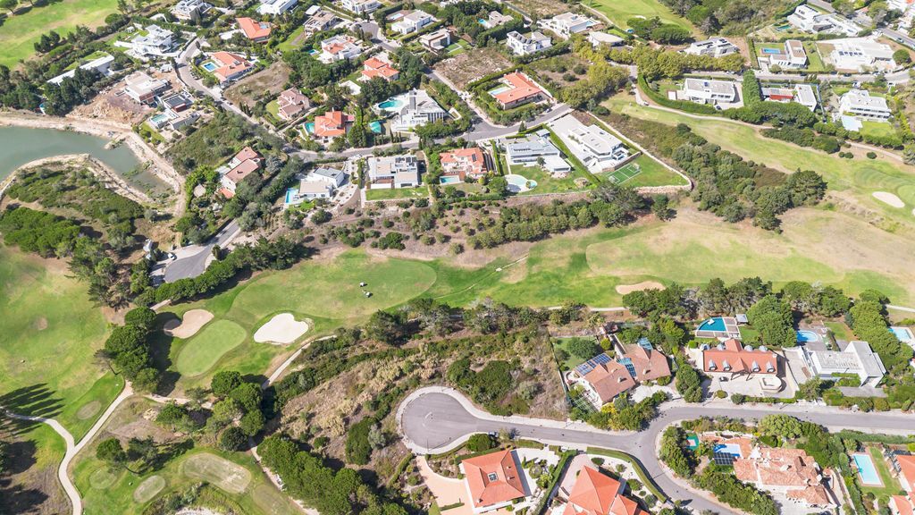 Urban land 1947 m2, Belas Clube de Campo, Sintra