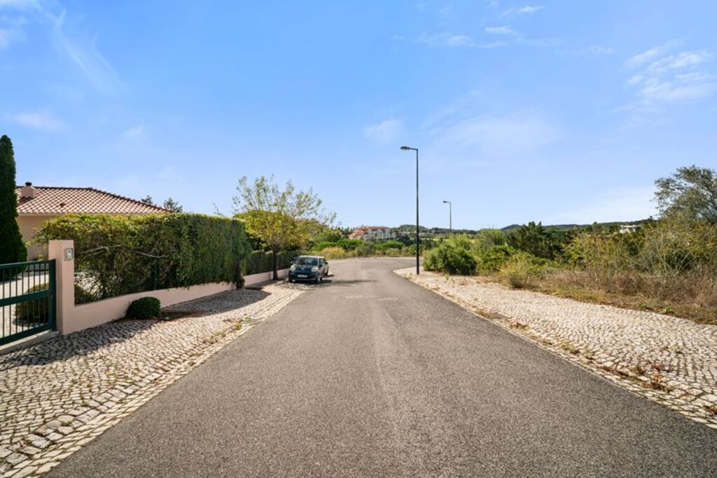 Urban land 1947 m2, Belas Clube de Campo, Sintra