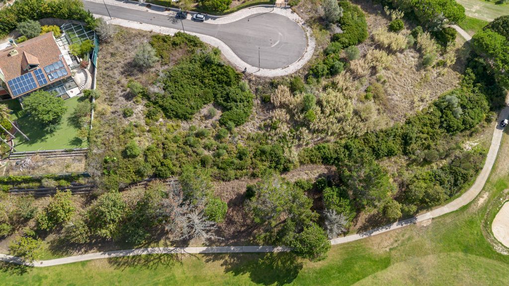 Urban land 1947 m2, Belas Clube de Campo, Sintra
