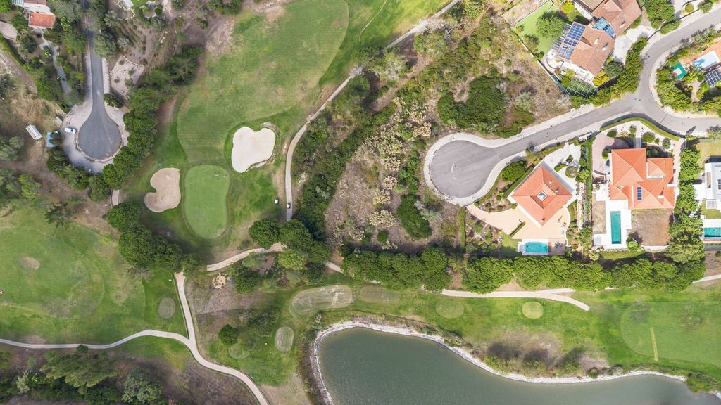 Urban land 2838 m2, Belas Clube de Campo, Sintra