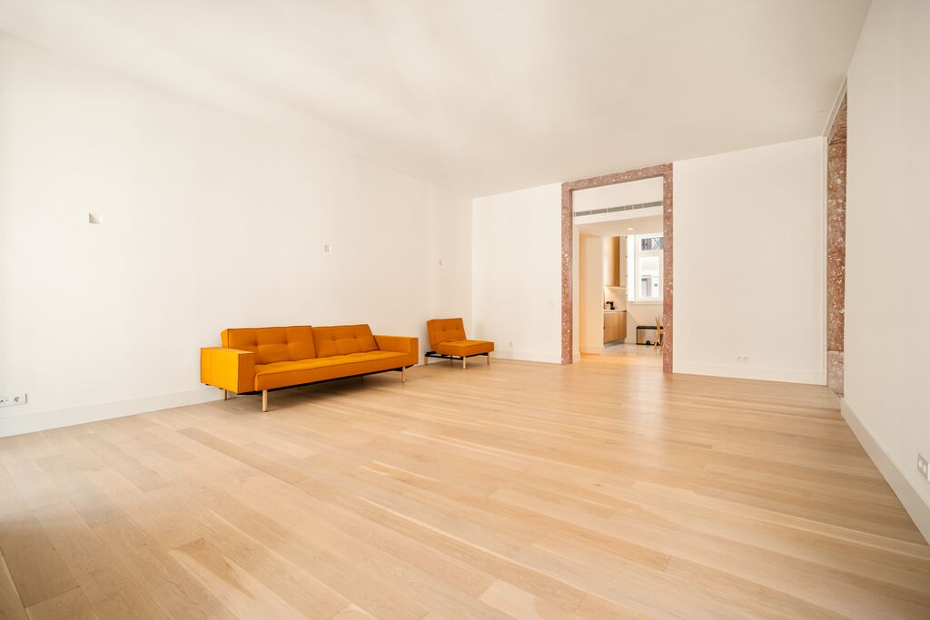 2 Bedroom Apartment new, Chiado, Lisboa