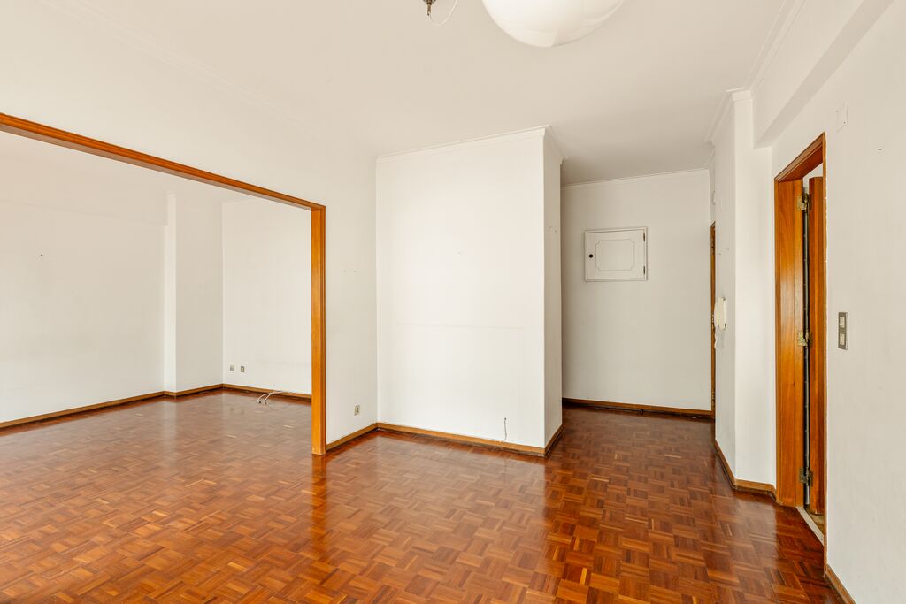 2 Bedroom Apartment with a view, Quinta do Marquês, Oeiras