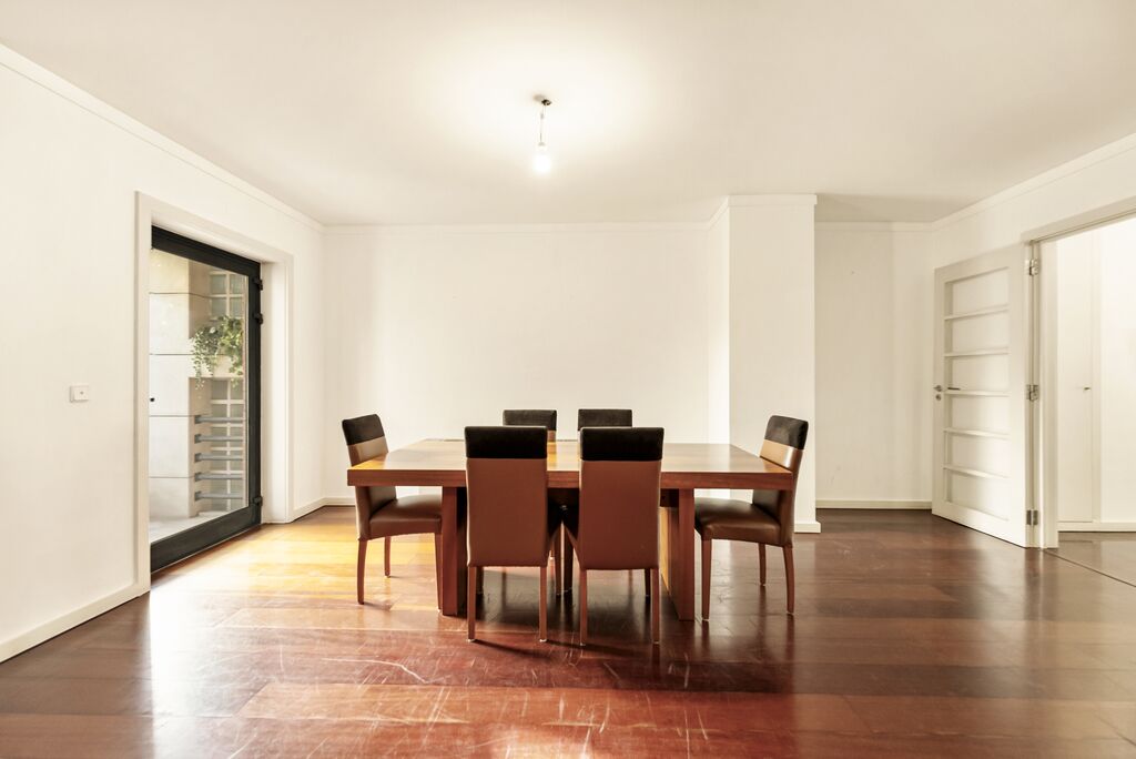 4 Bedroom Apartment with parking, Parque das Nações, Lisboa