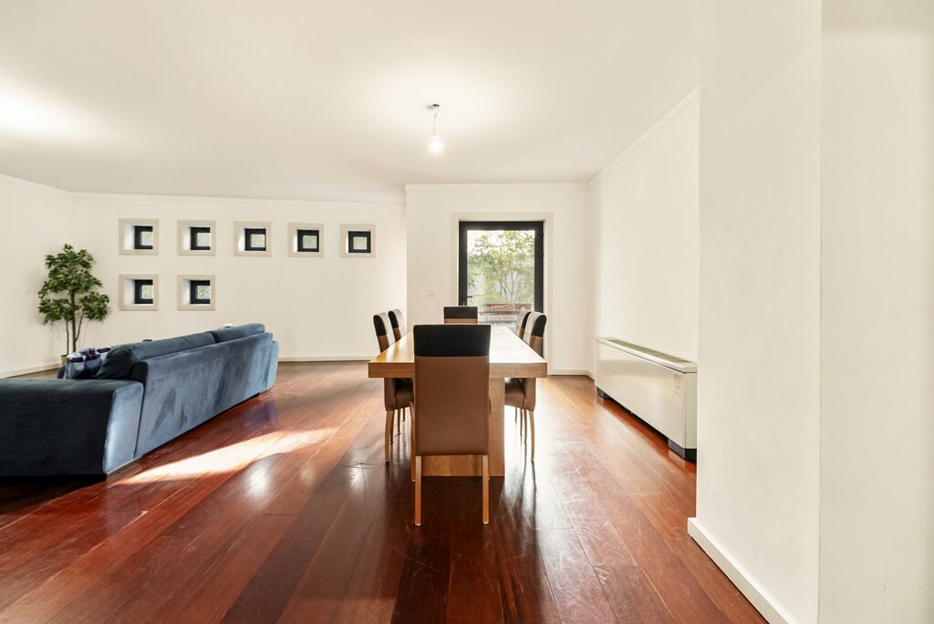 4 Bedroom Apartment with parking, Parque das Nações, Lisboa