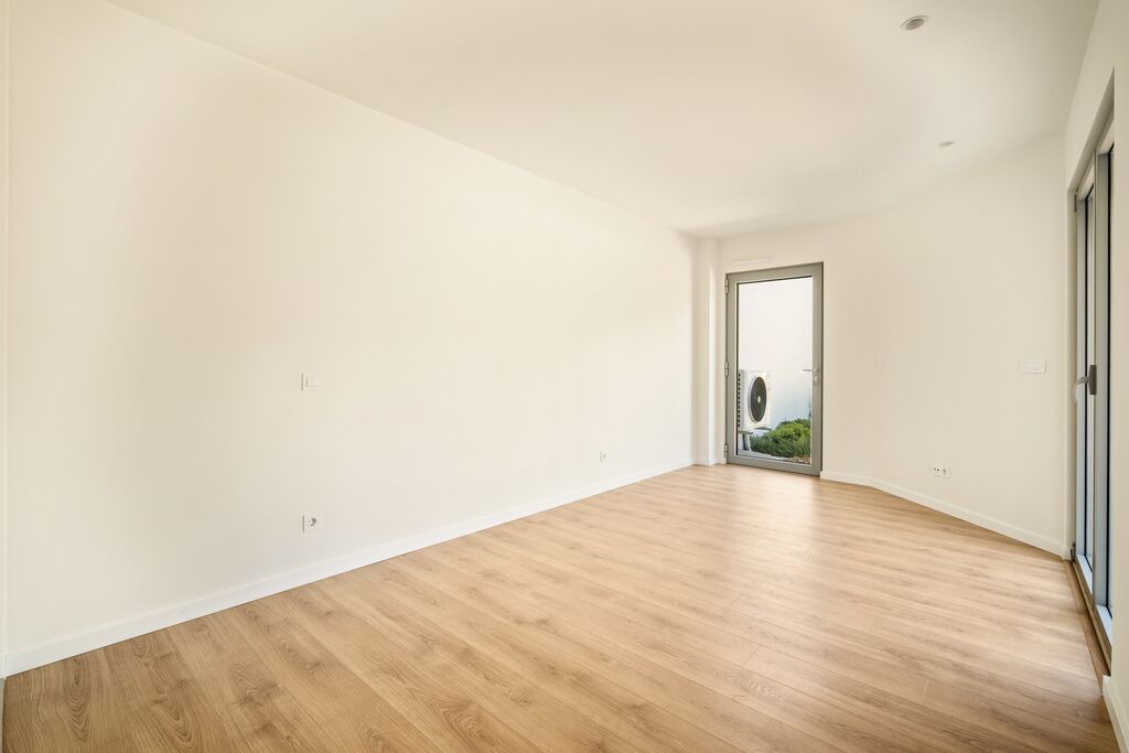 3 Bedroom Apartment with garden, Lumiar, Lisboa