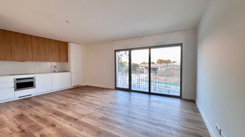 PF41580 - Apartamento T1 com vista, Lumiar, Lisboa