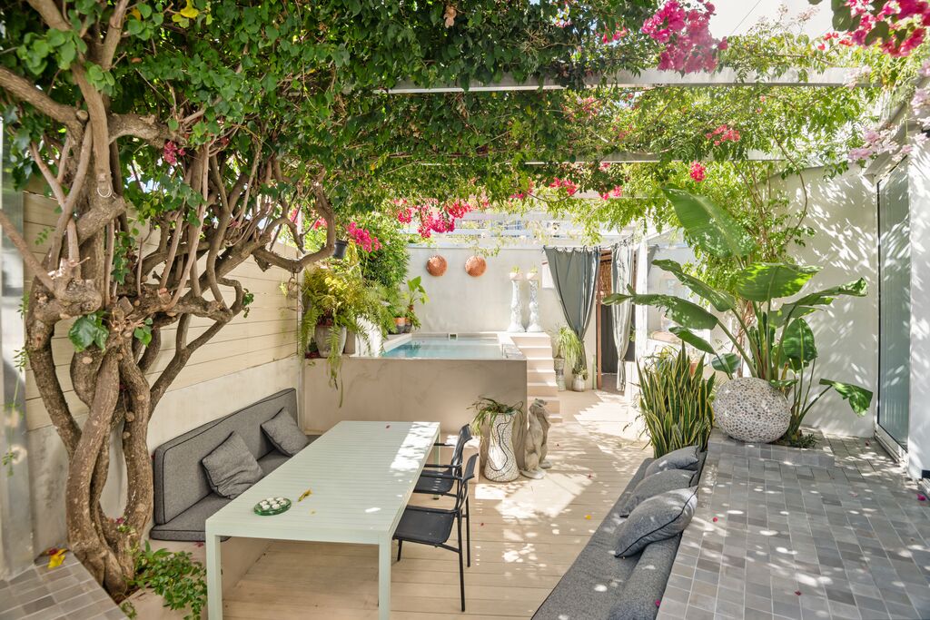 4 Bedroom House with parking, Belém, Lisboa