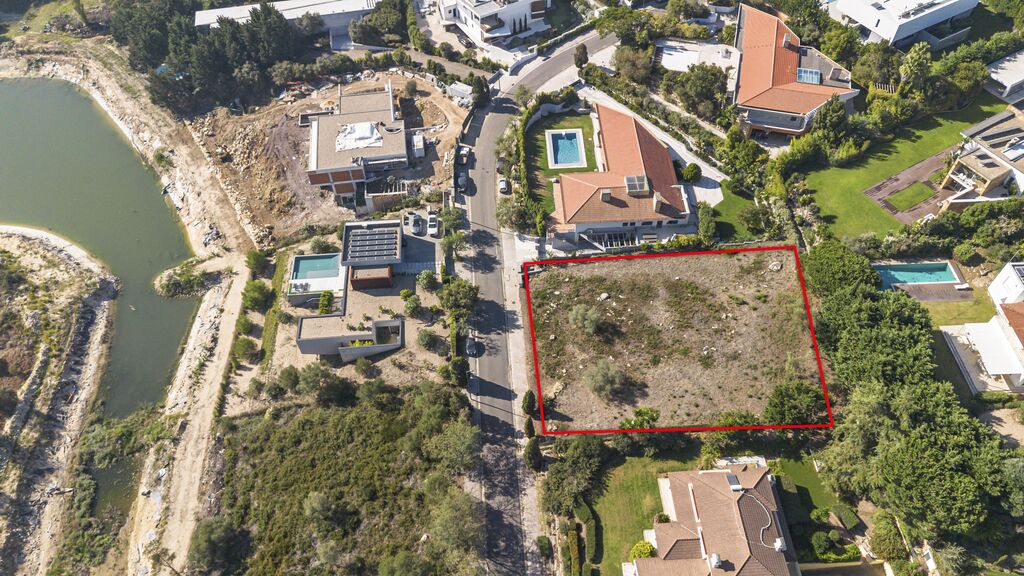 Urban land 1638 m2, Belas Clube de Campo, Sintra