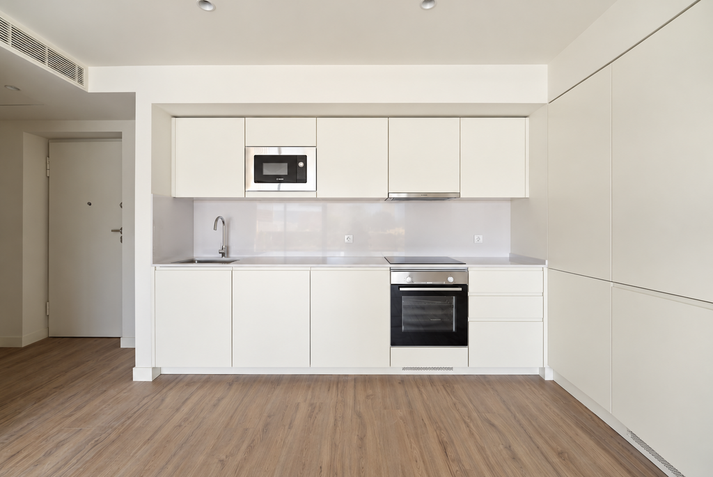 2 Bedroom Apartment with swimming pool, Telheiras, Lisboa