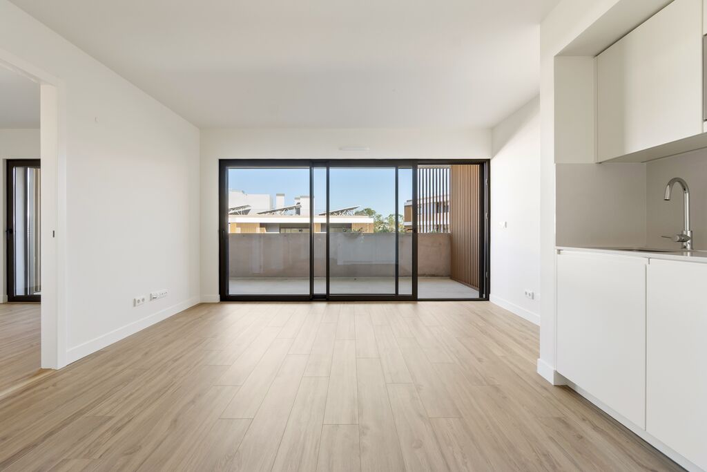 1 Bedroom Apartment with swimming pool, Telheiras, Lisboa
