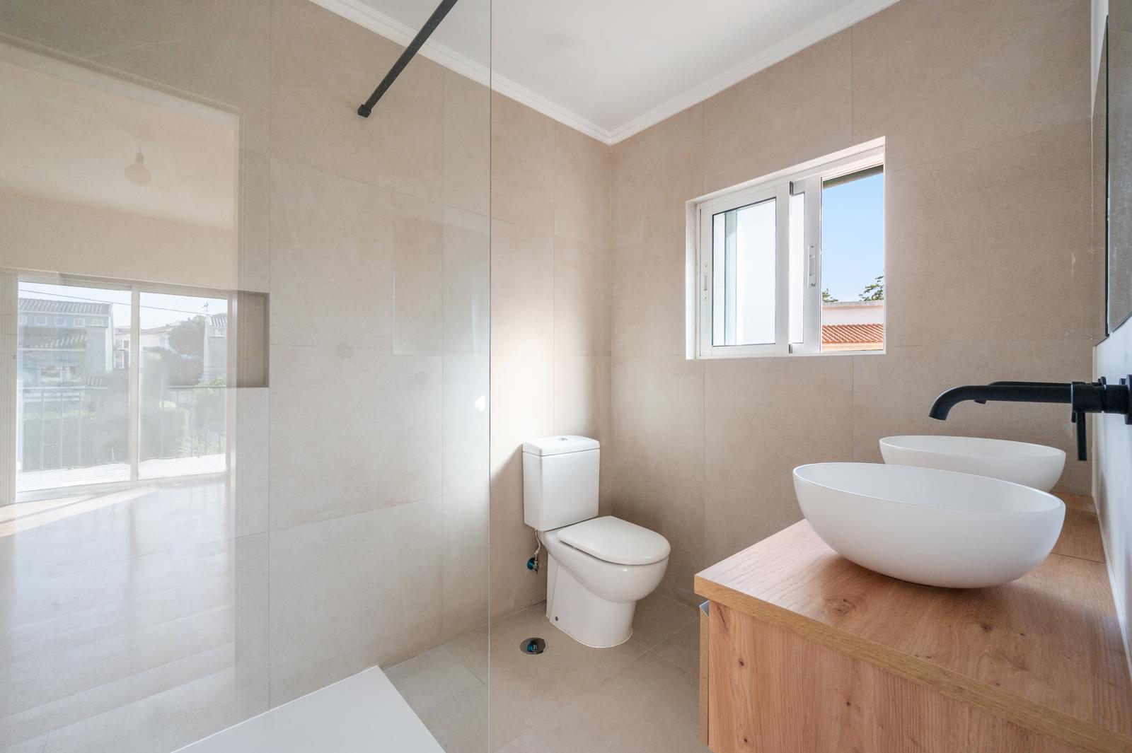 Moradia T4 com piscina, São João do Estoril, Cascais - Imagem 26