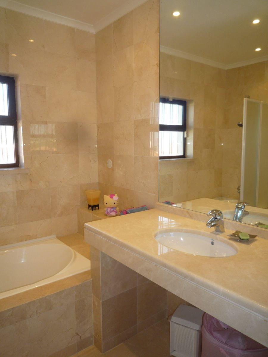 Maison normal T5 avec piscine