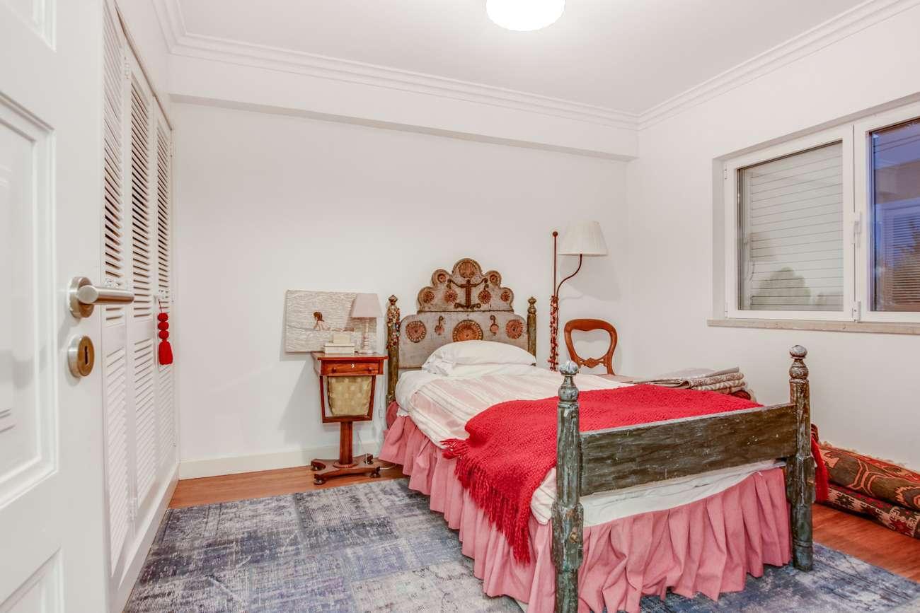 Moradia T4 com piscina, Birre, Cascais - Imagem 17