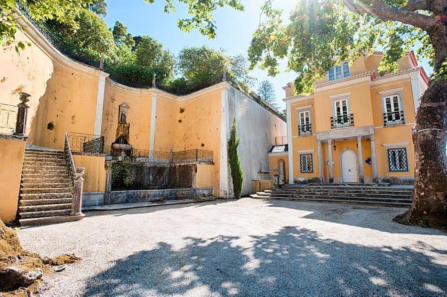 Moradia T4+3 a luxury home for sale in Sintra, , Lisboa Property ID