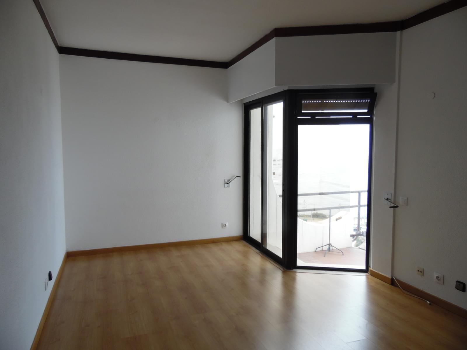 Apartamento T1 com piscina, São Pedro do Estoril, Cascais - Imagem 17