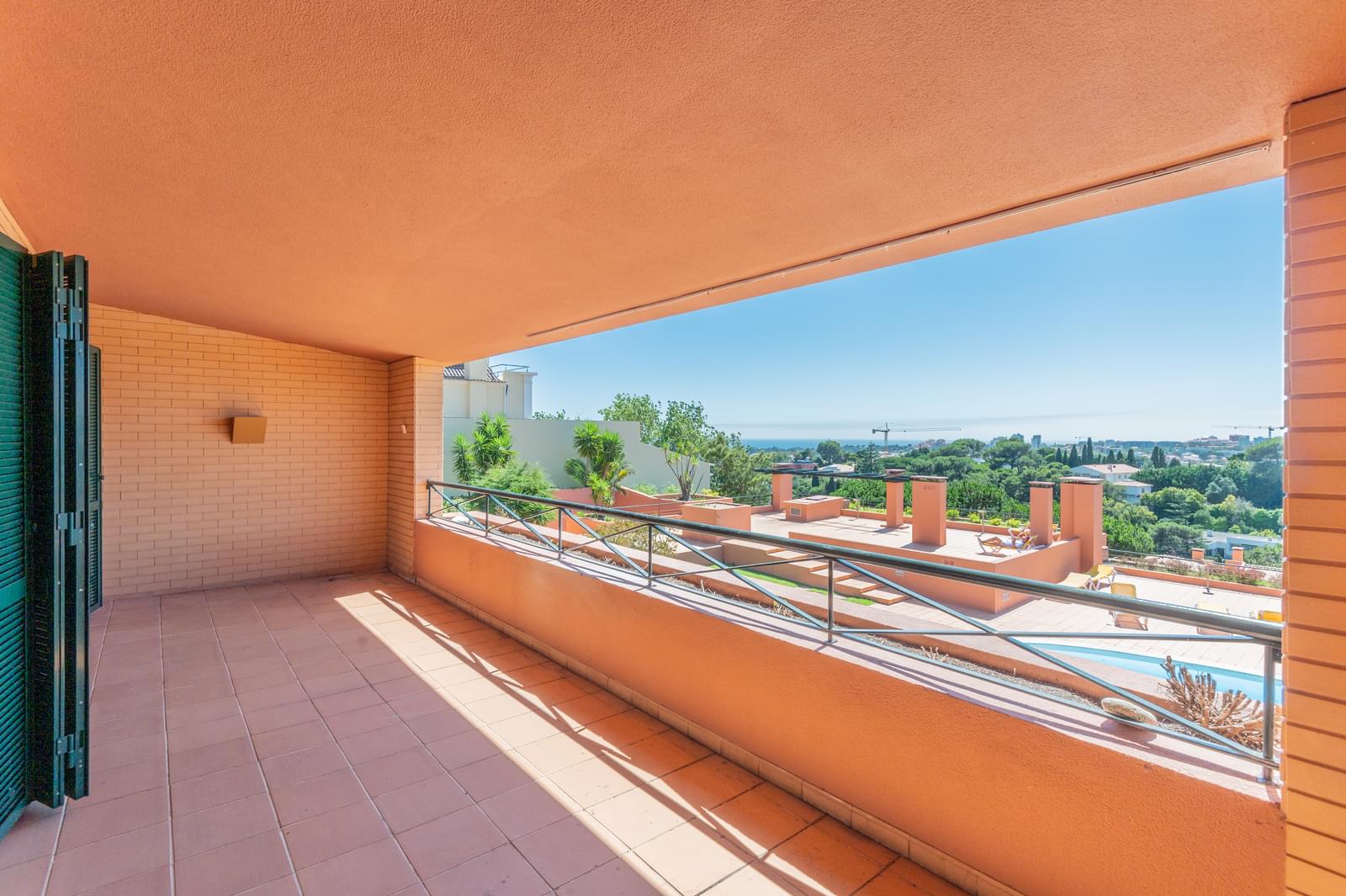 Apartamento T4 com jardim, Monte Estoril, Cascais - Imagem 4
