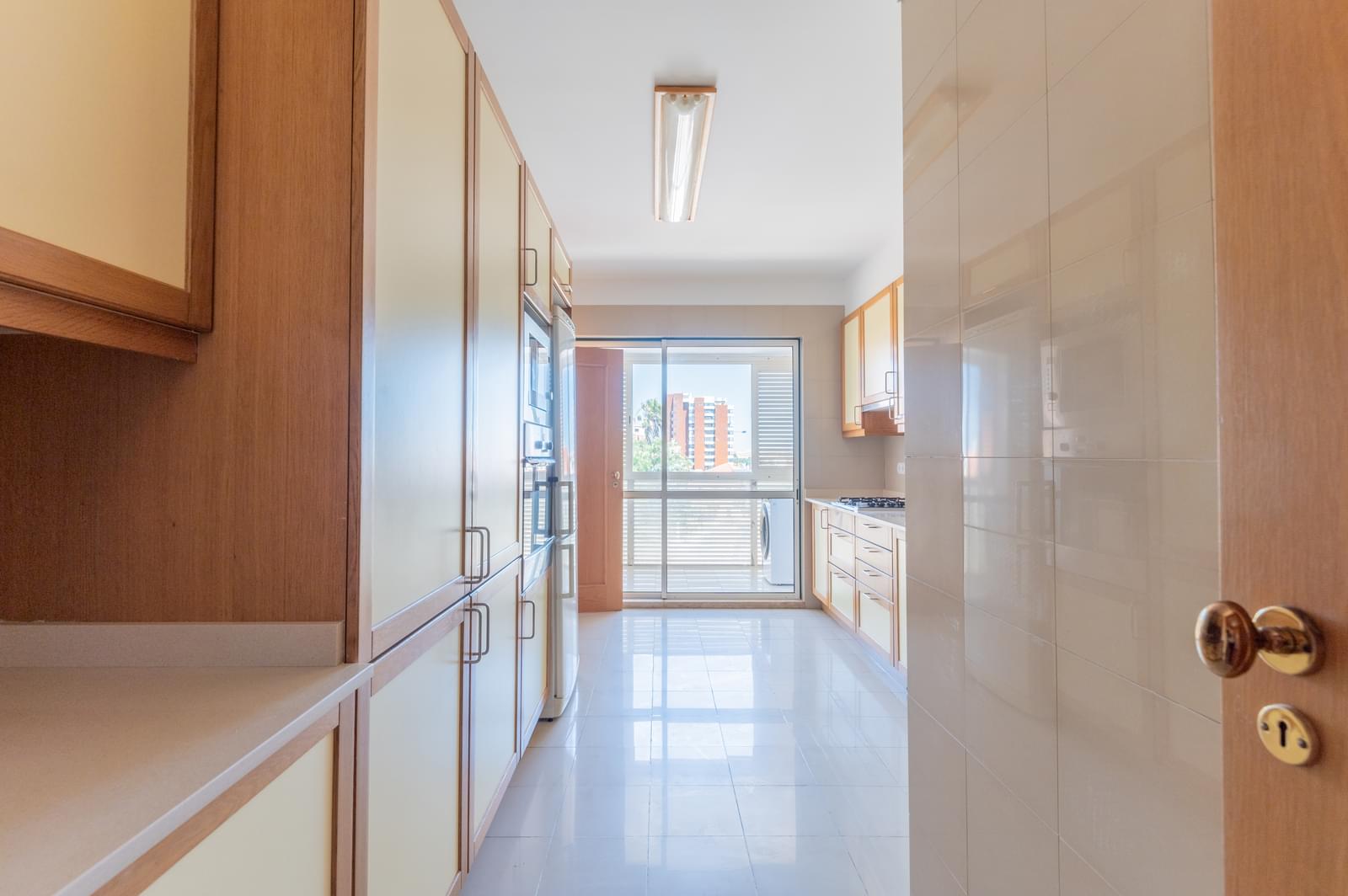 Apartamento T4 com jardim, Monte Estoril, Cascais - Imagem 8