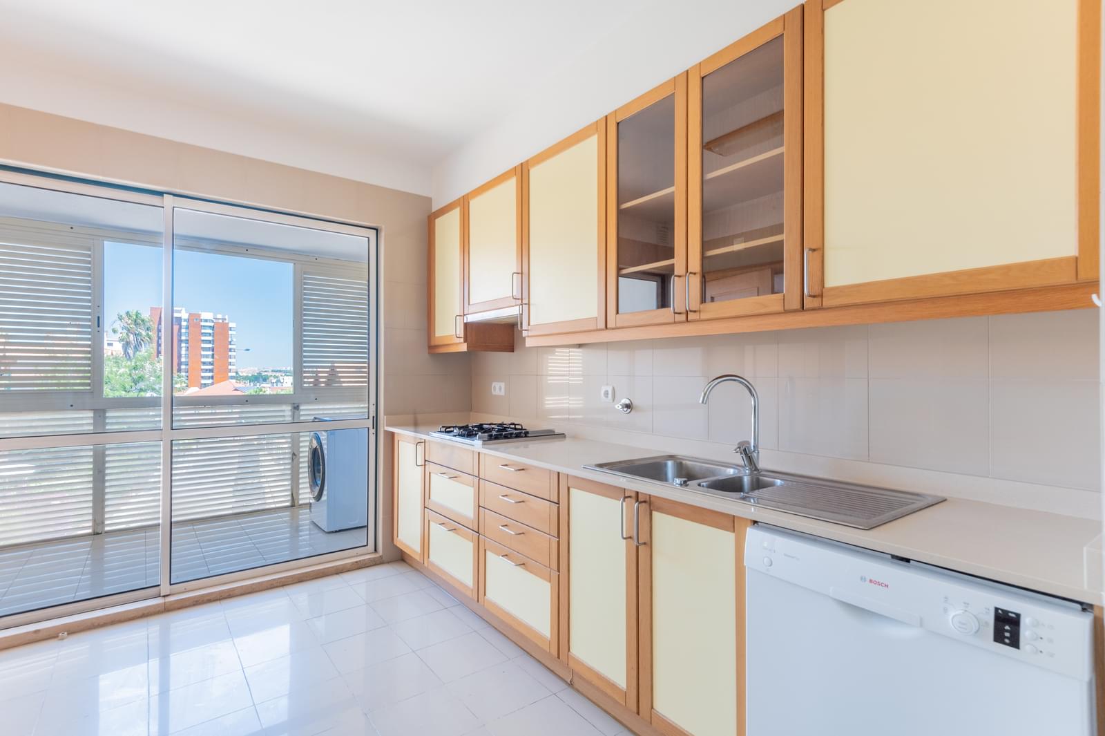 Apartamento T4 com jardim, Monte Estoril, Cascais - Imagem 9