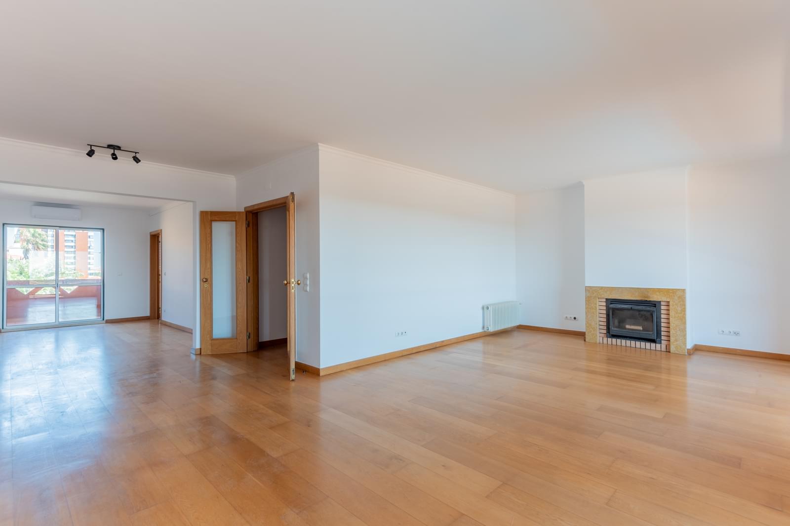Apartamento T4 com jardim, Monte Estoril, Cascais - Imagem 3