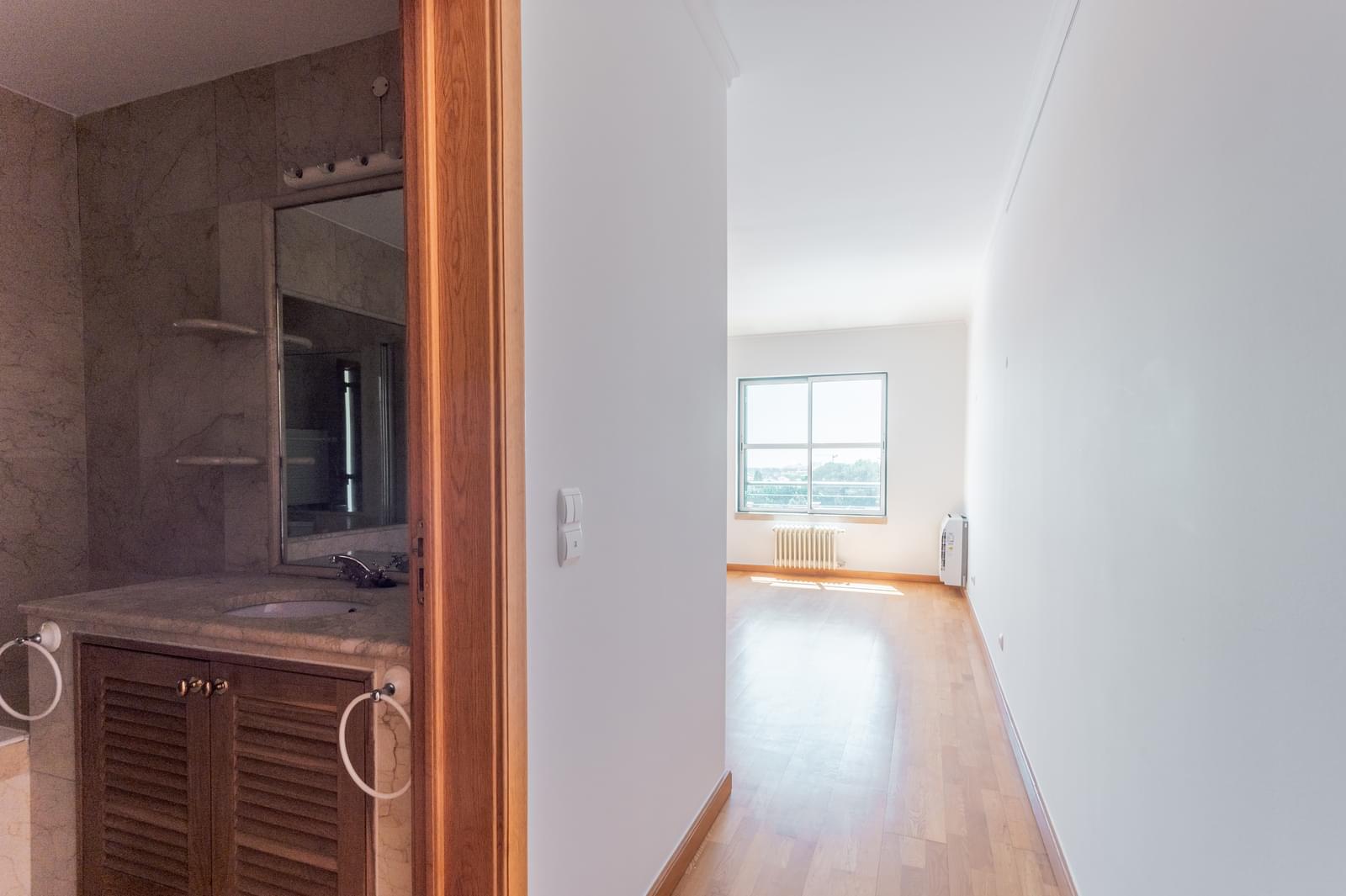Apartamento T4 com jardim, Monte Estoril, Cascais - Imagem 14