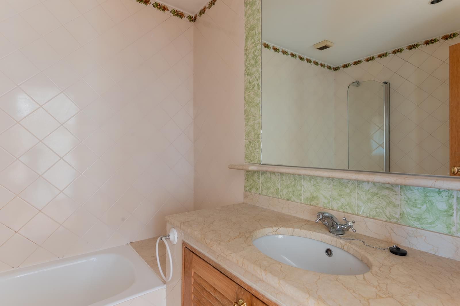 Apartamento T4 com jardim, Monte Estoril, Cascais - Imagem 26