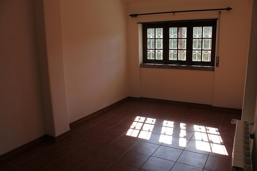 Moradia T3 com piscina, Areia, Cascais - Imagem 17
