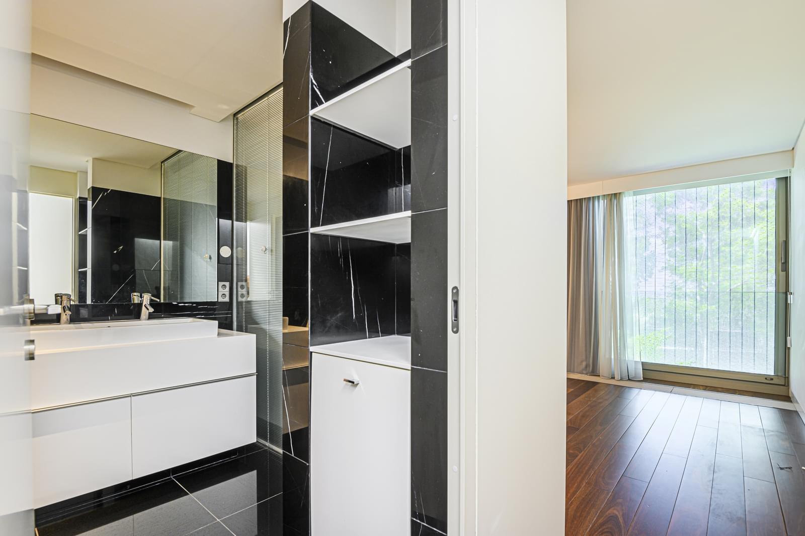 Apartamento T2 com piscina, Cascais - Imagem 9