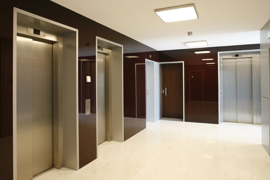 Atrio-Elevadores9136