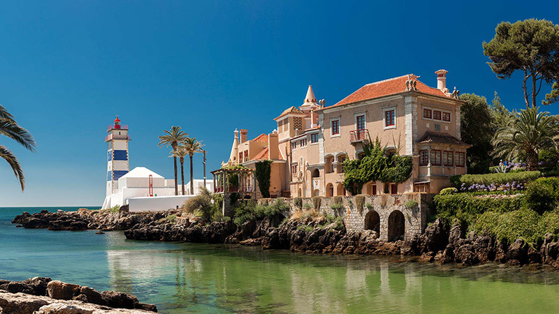 Vila de Cascais et Baía